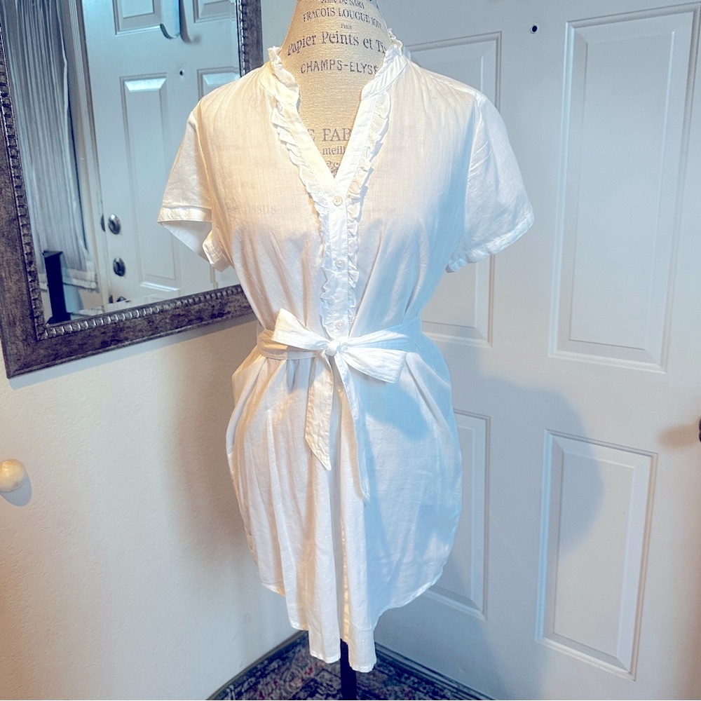 Sonoma Long White Top